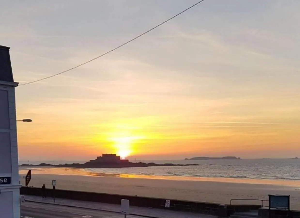 Appartement APPT VUE MER, 20m du Sillon, 300m d'Intra Muros à Saint-Malo