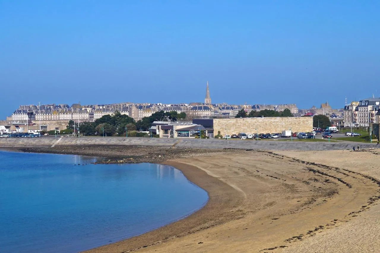 Appartement APPT VUE MER, 20m du Sillon, 300m d'Intra Muros à Saint-Malo