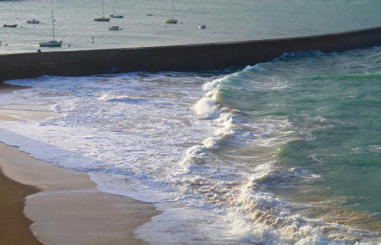 Appartement APPT VUE MER, 20m du Sillon, 300m d'Intra Muros à Saint-Malo 0*,  France
